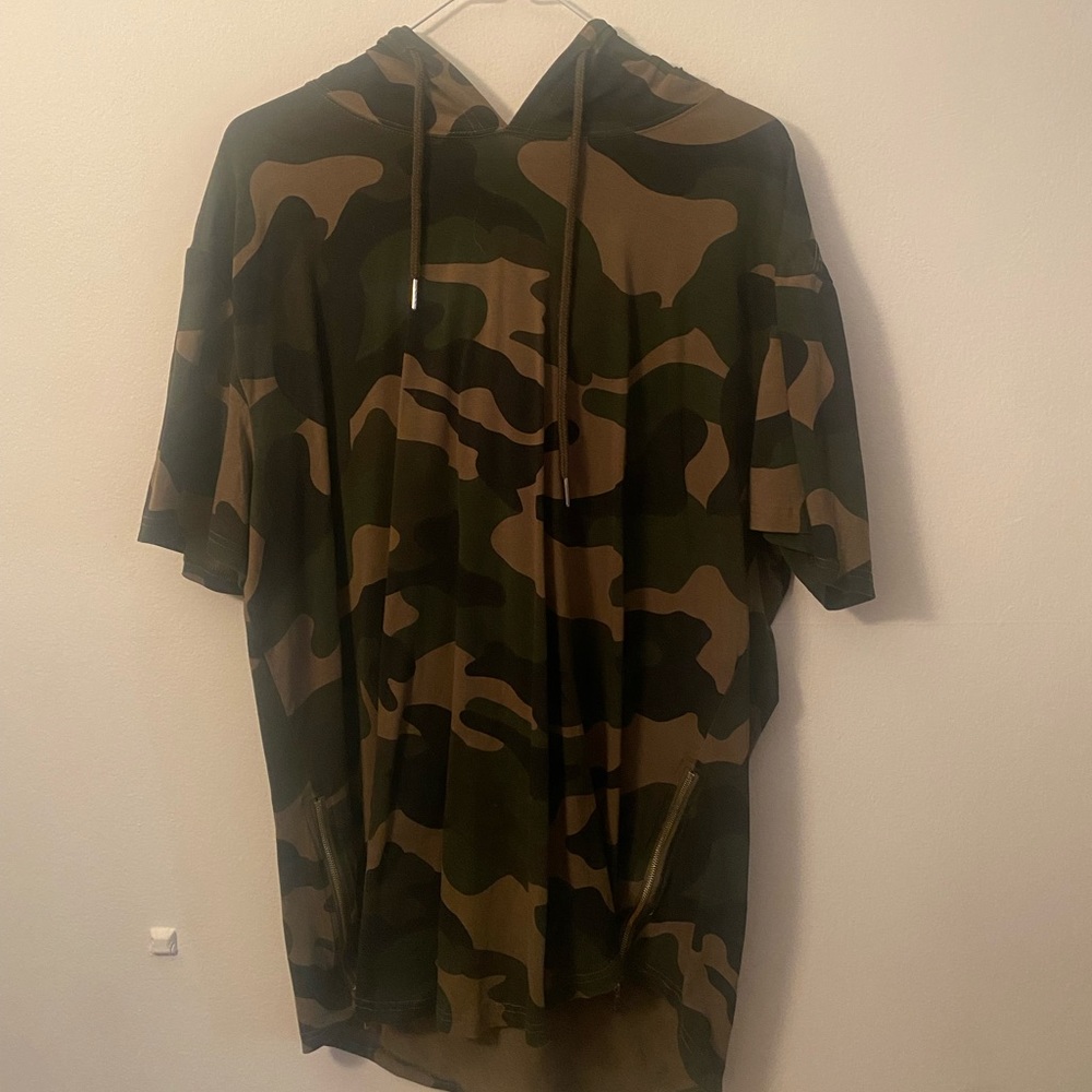 Men’s Camo Shirt with Hood